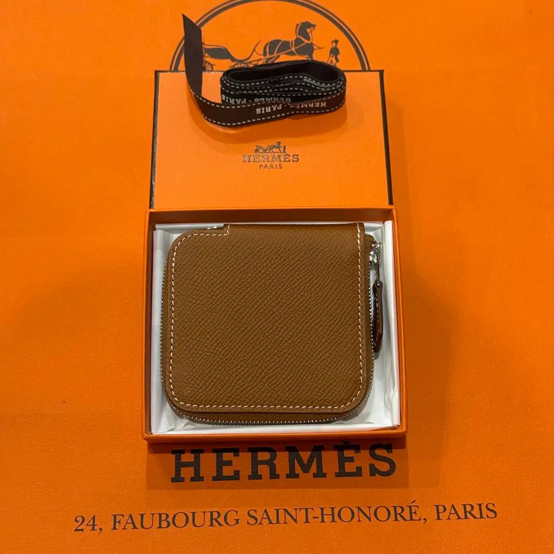 New Rare HERMES Silk In Compact Mini Coin Case