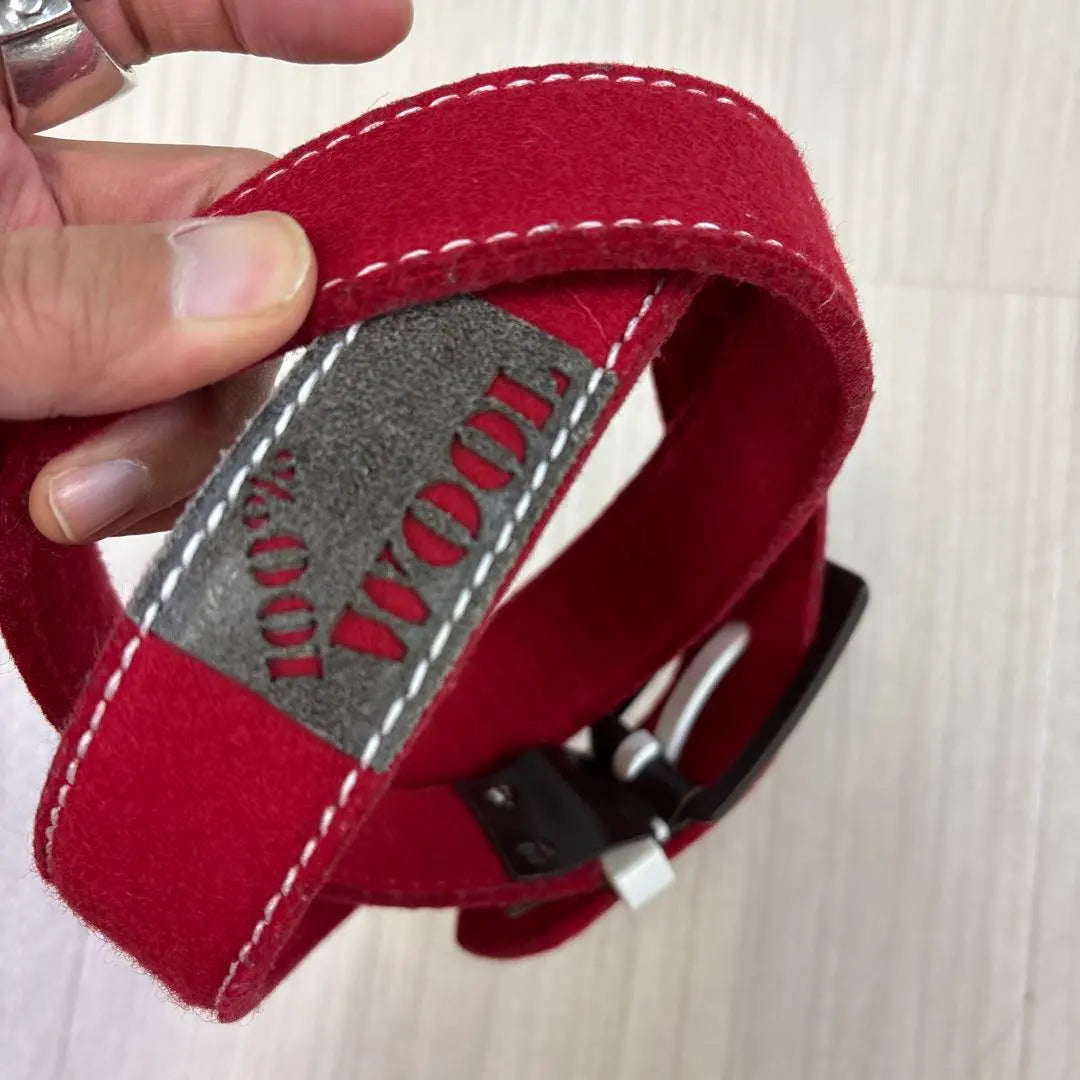 stefano corsini 100% wool red white belt buckle