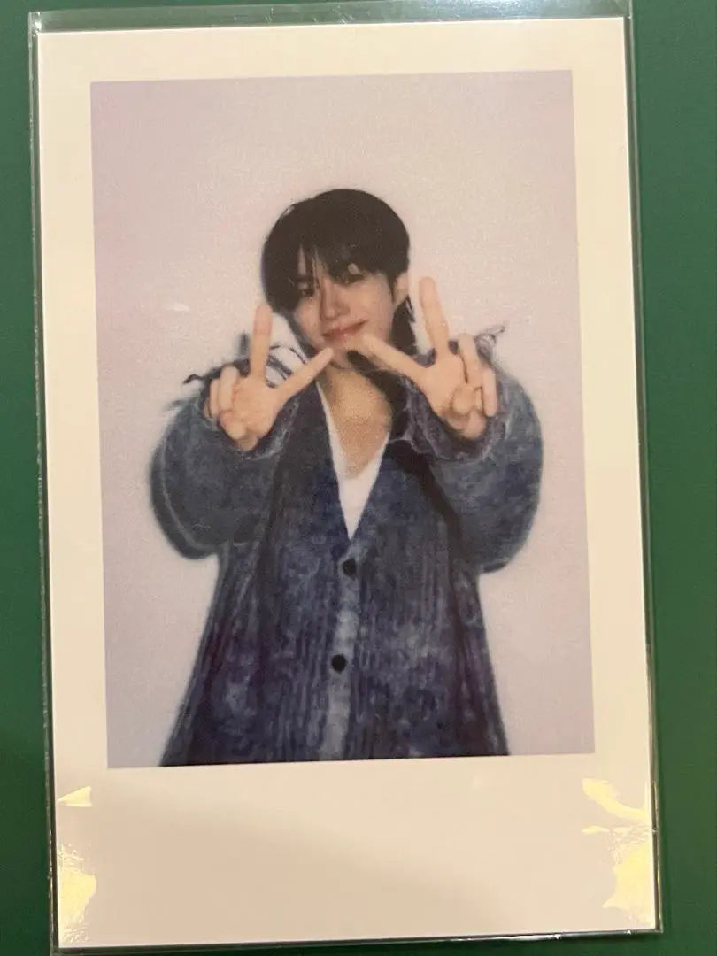 treasure Jaehyuk Korea POPUP Polaroid