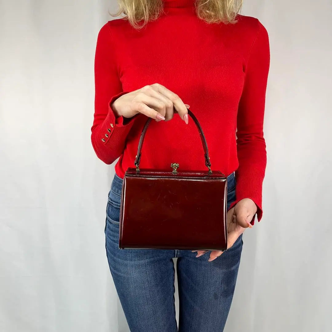 Enamel deep red box-shaped handbag Showa retro