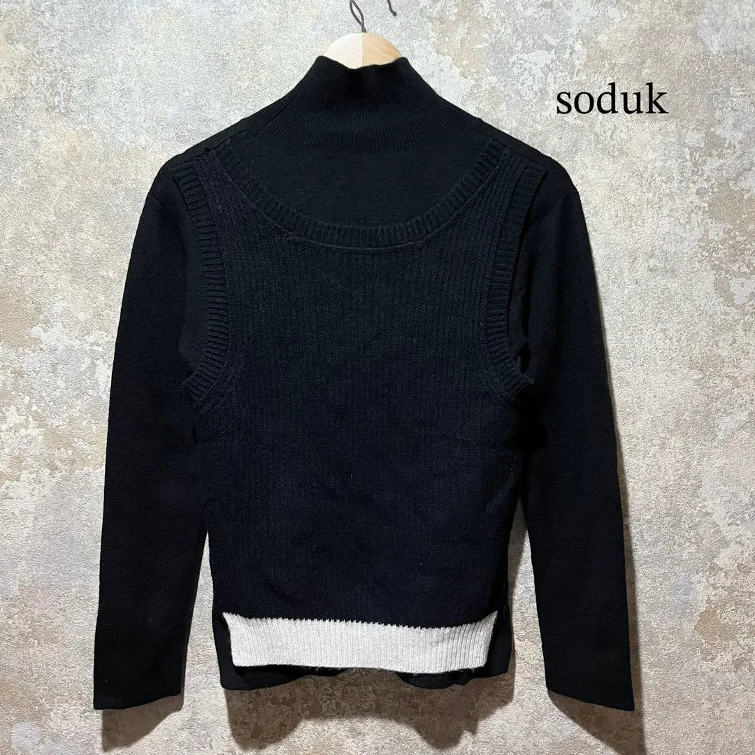 soduk high neck docking knit