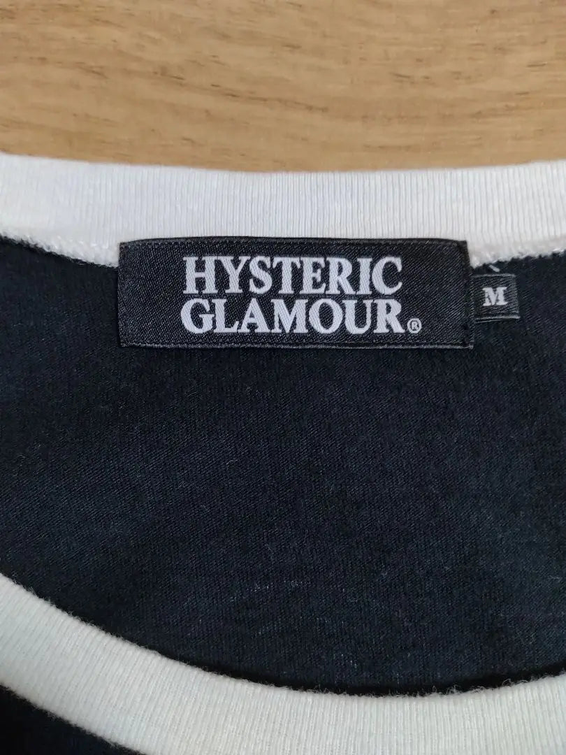 HYSTERIC GLAMOUR 3/4 sleeve raglan cut and sew worn by Sakurai Kazutoshi