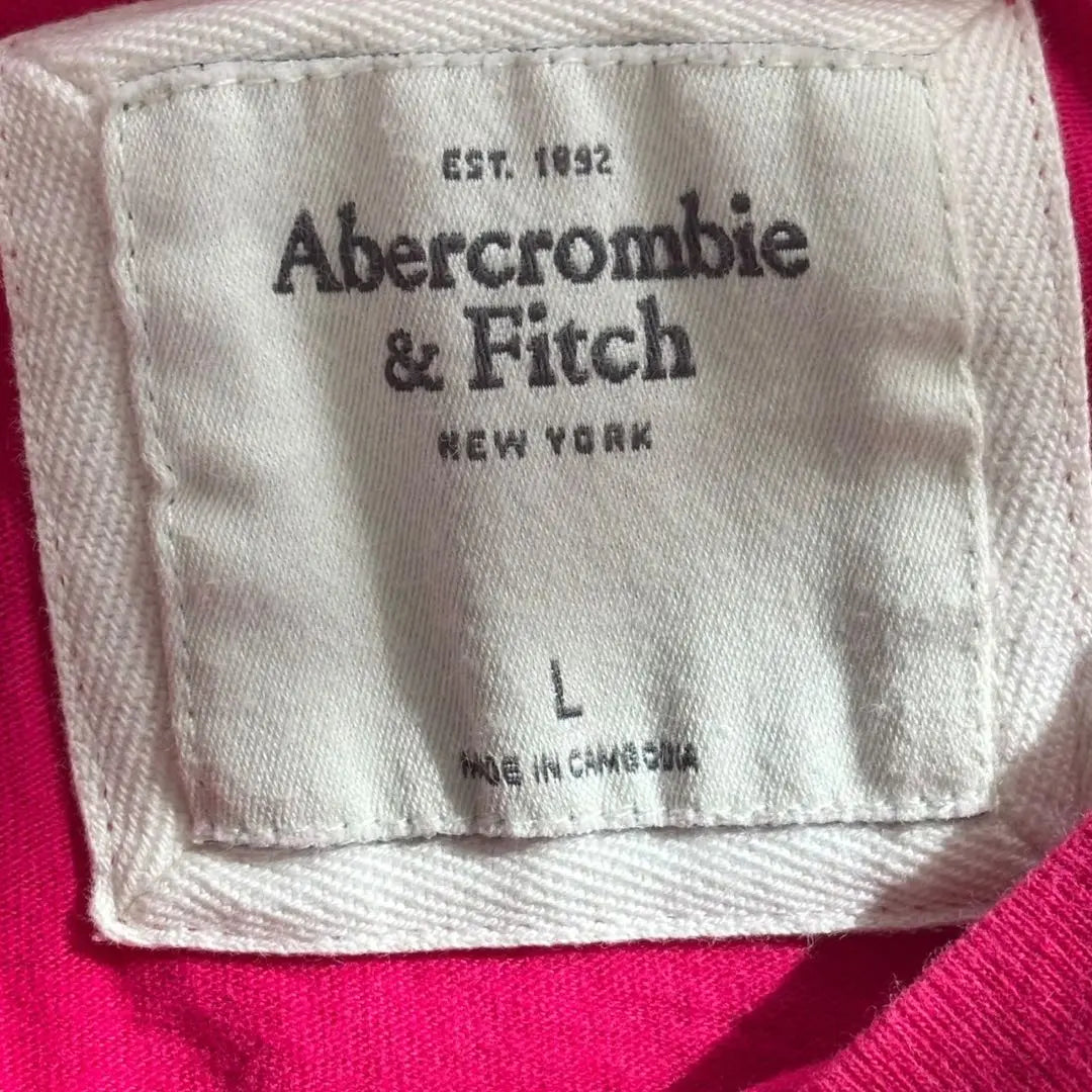 ￼Abercrombie and Fitch Short Sleeve T-shirt Pink Gorgeous Summer Casual