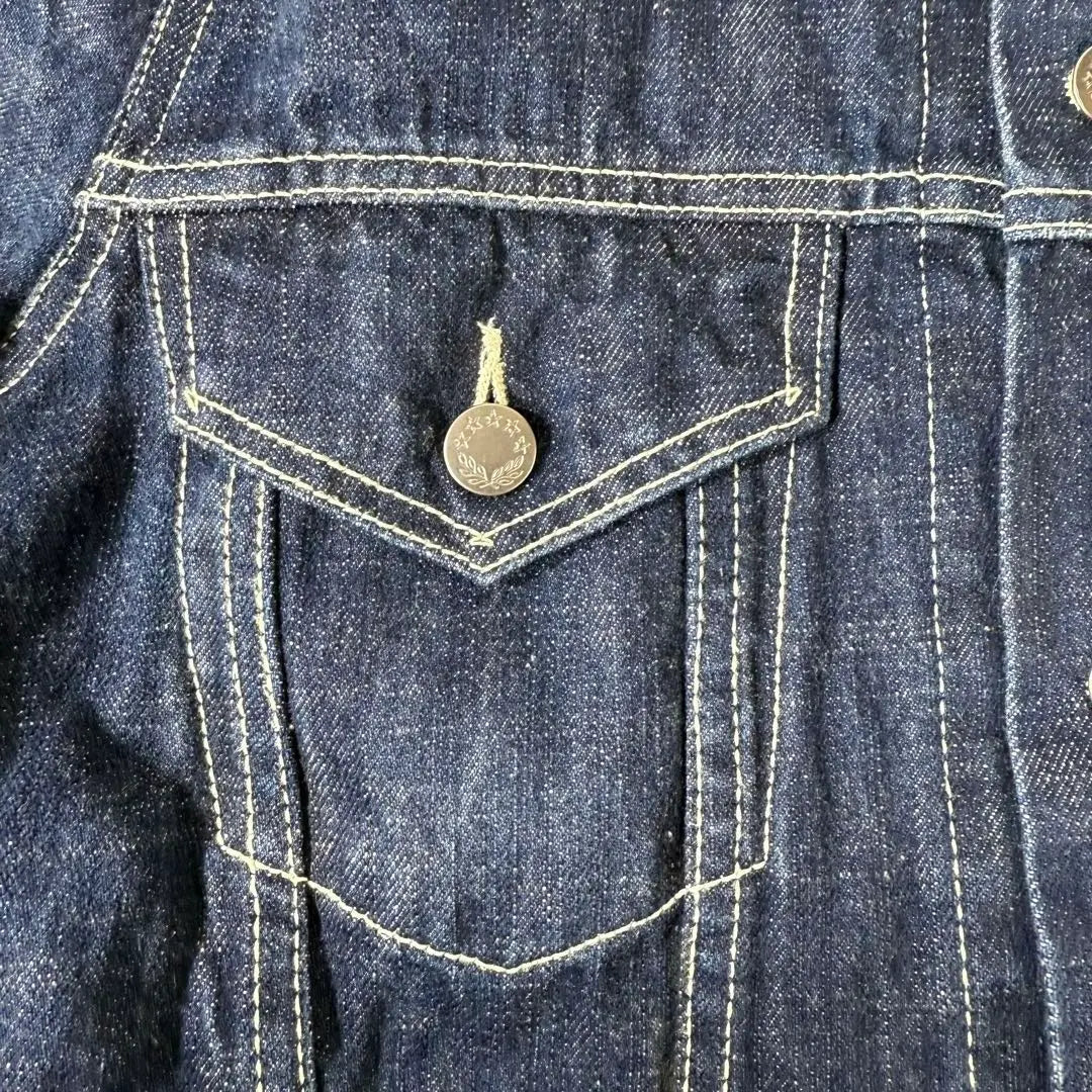 limhlicite jean jacket, denim, button engraved, both chest pockets, rear hem buttons