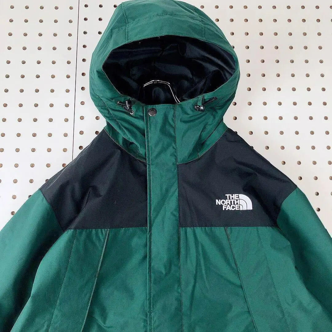 [New] North Face ☆ Mountain Jacket Mountain Parker Overseas Limited Model