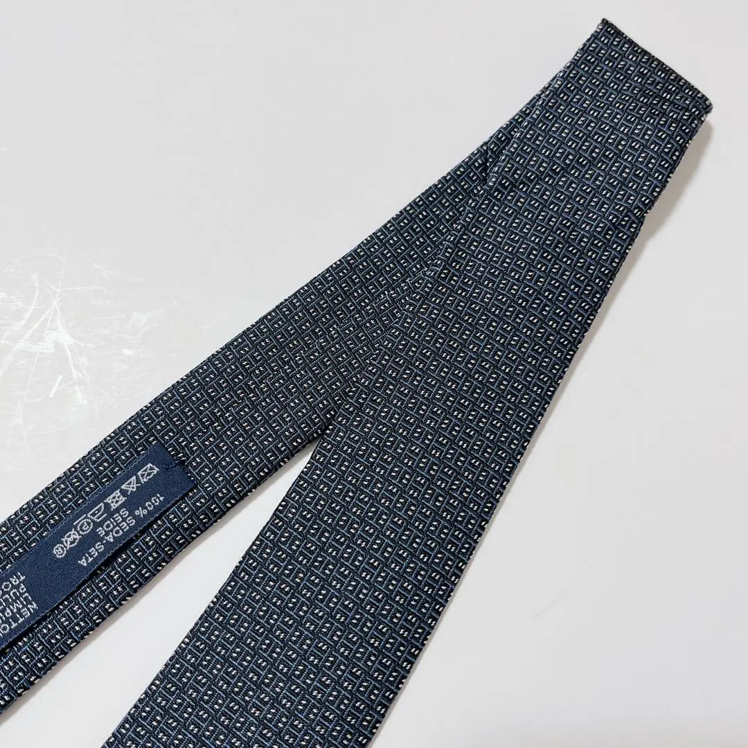 Beautiful Hermes tie high brand H pattern Fasone glossy jacquard rare