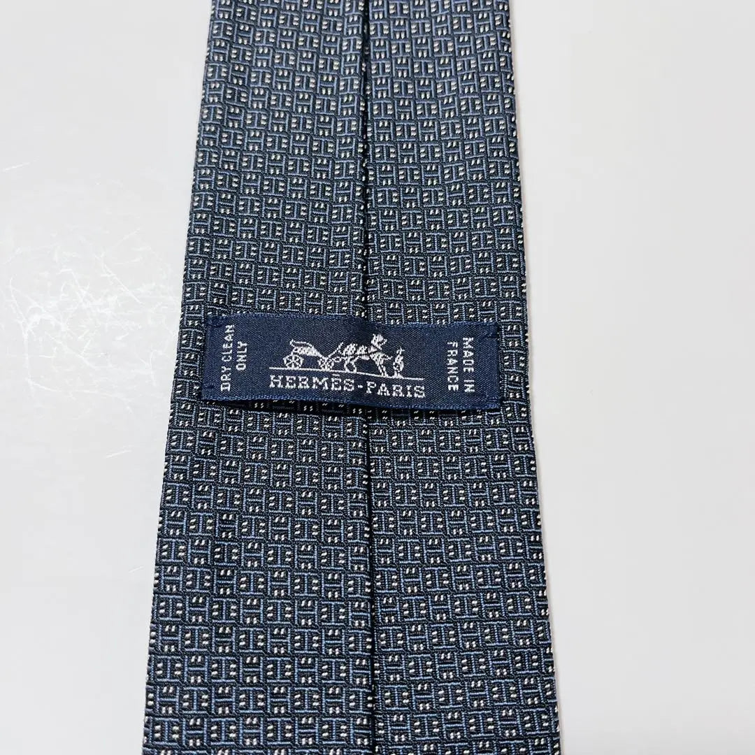 Beautiful Hermes tie high brand H pattern Fasone glossy jacquard rare