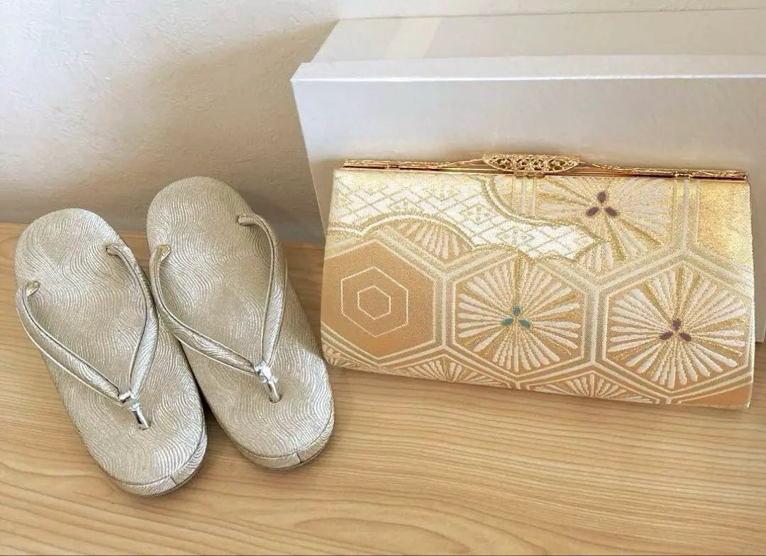 Formal wear, Japanese-style bag sandal set, gold and silver thread, wedding, entrance ceremony, coming of age ceremony