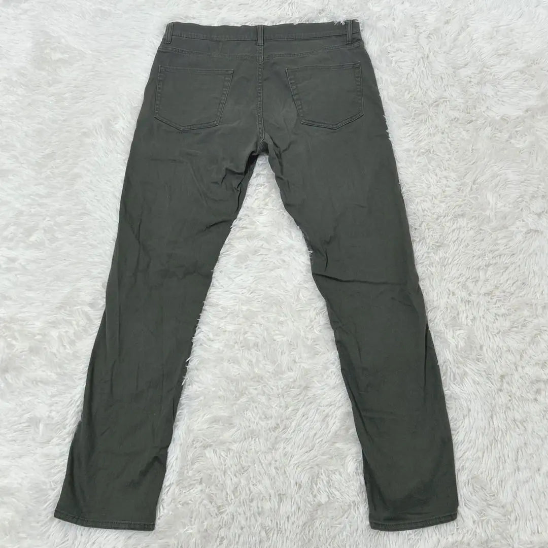 [c3041] ☘️UNIQLO Slim Fit Chino Pants Khaki Men's