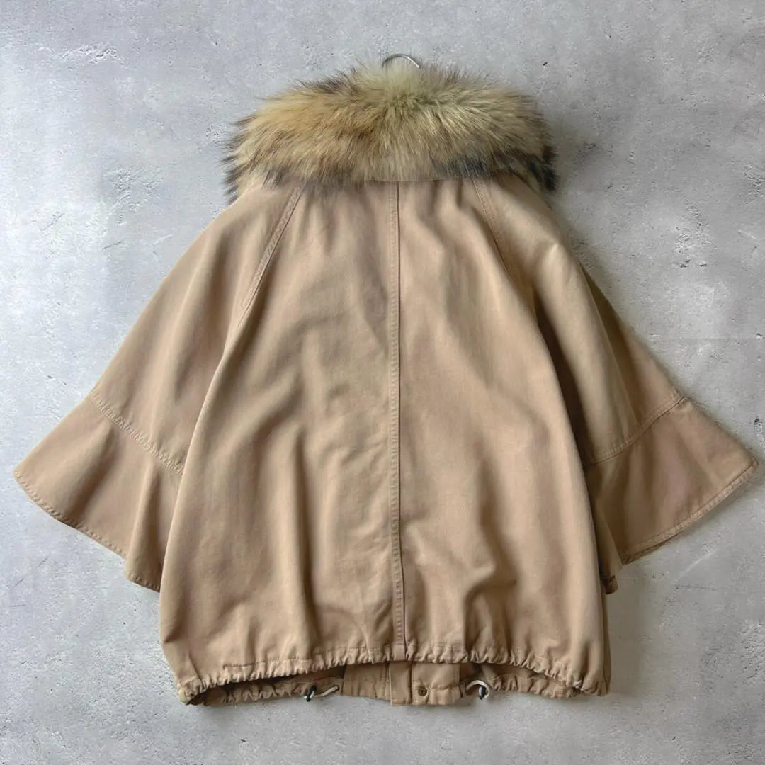 Beautiful condition Grace Continental Real Fur Poncho Style Mod Coat 36 S