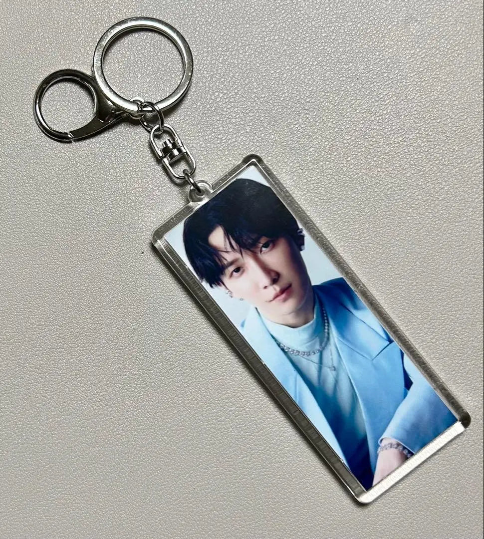 Photo keychain Watanabe Shota G2-827