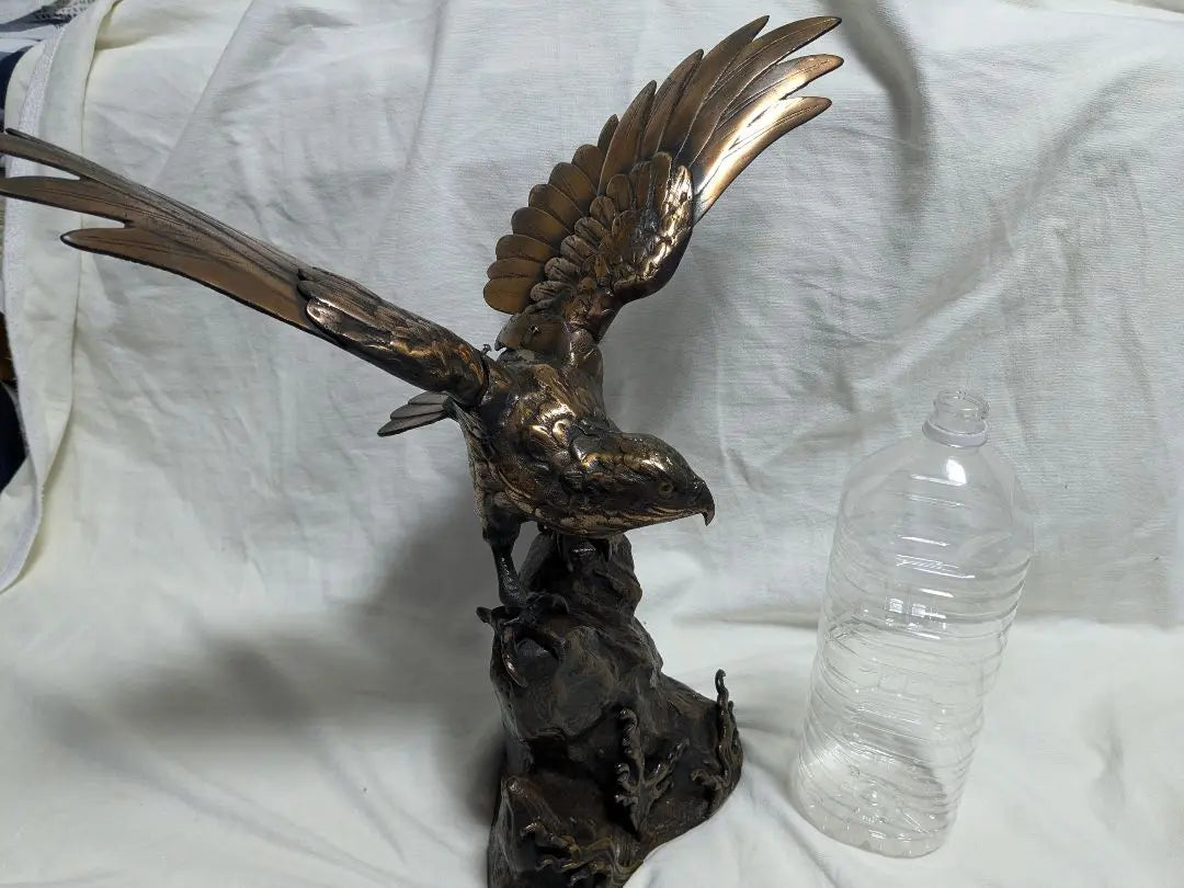 Hawk Ornament Metal Carving Height approx. 50cm approx. 7kg [Used]