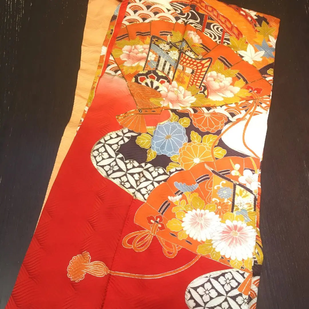 Kimono bulk sale - 6 silk furisode, remake material