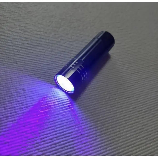 Black Light 9LED UV 2pcs UV rays phosphorescent fishing nails AA batteries harden