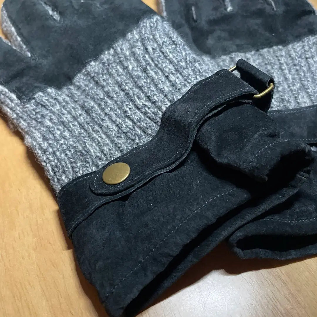 Price reduced again, unused ♡ Asher HL gloves