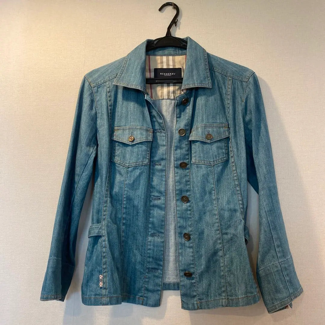 Burberry denim jacket 42