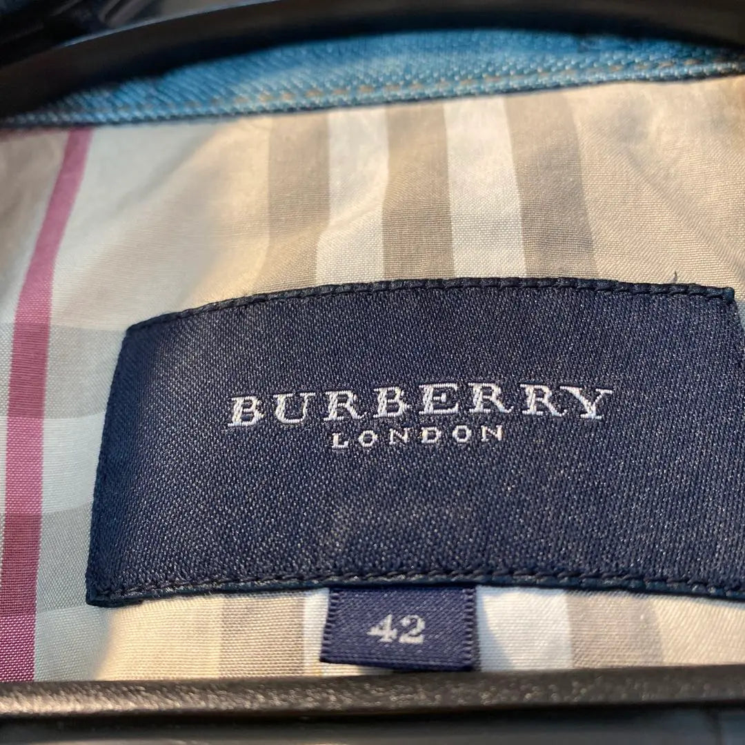 Burberry denim jacket 42