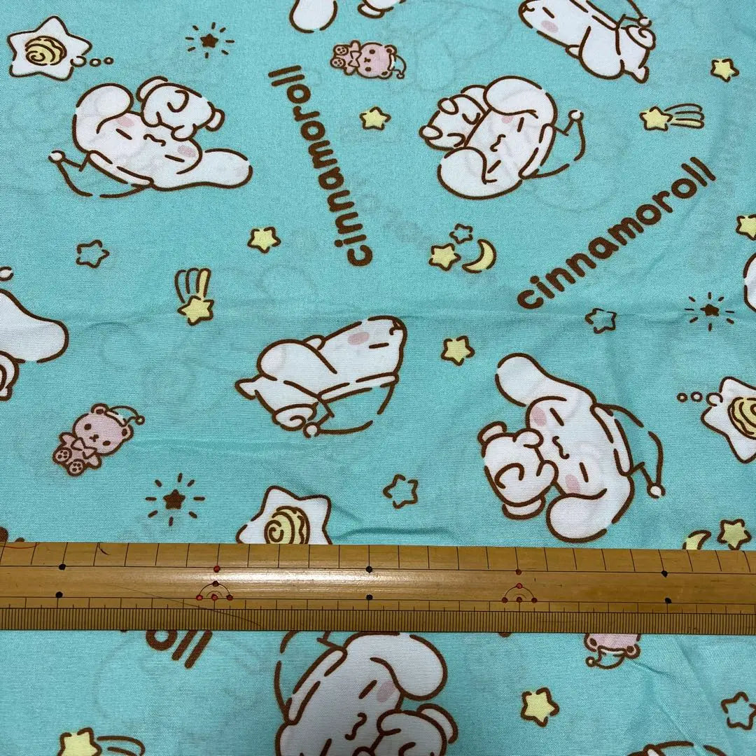 371 Tela Sanrio Scinamon Stripe