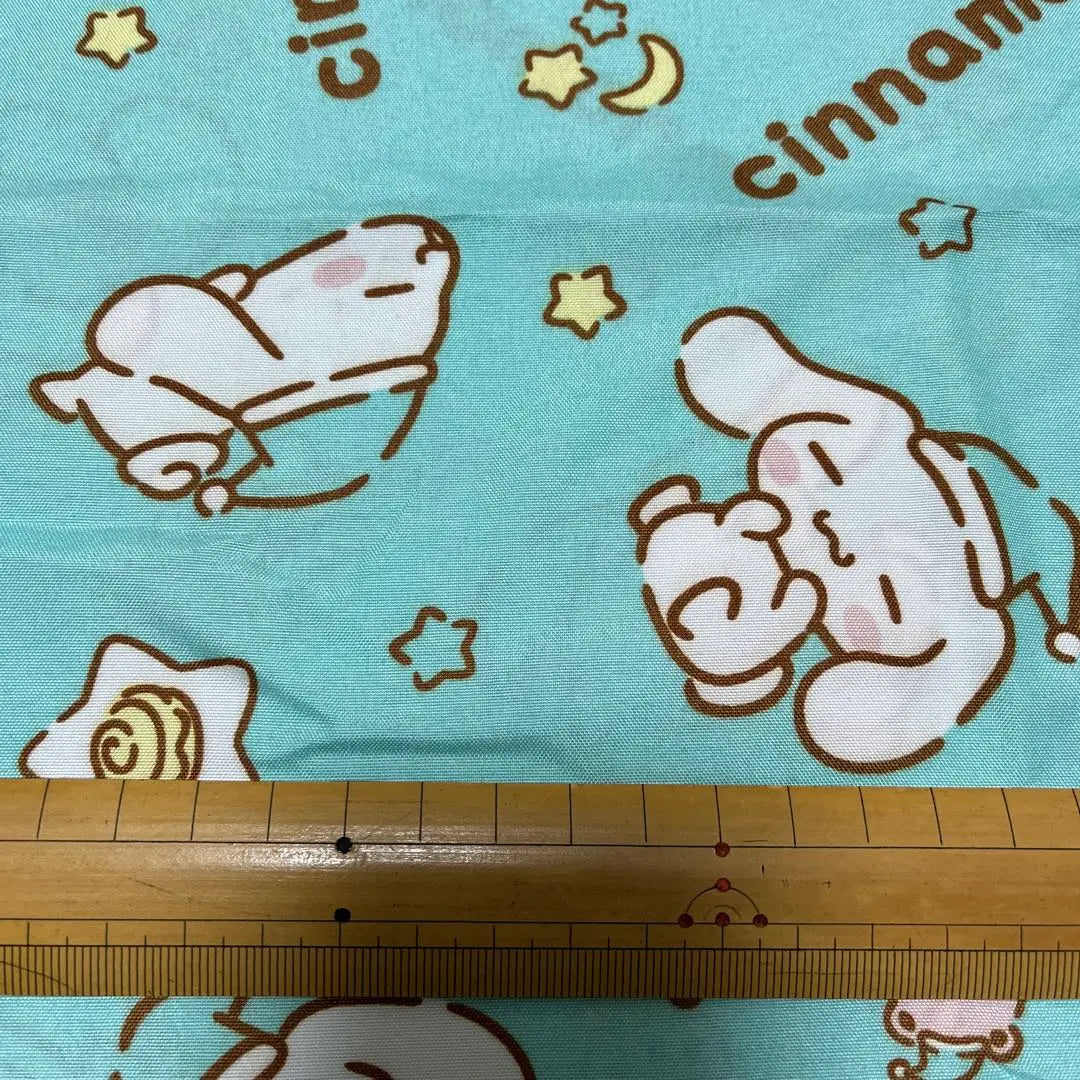 371 Tela Sanrio Scinamon Stripe