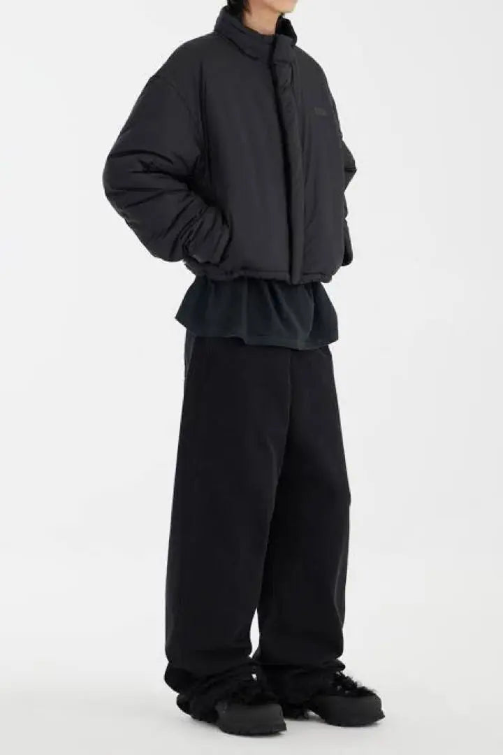 032c ''TEAM'' TAG CROPPED PUFFER JACKET