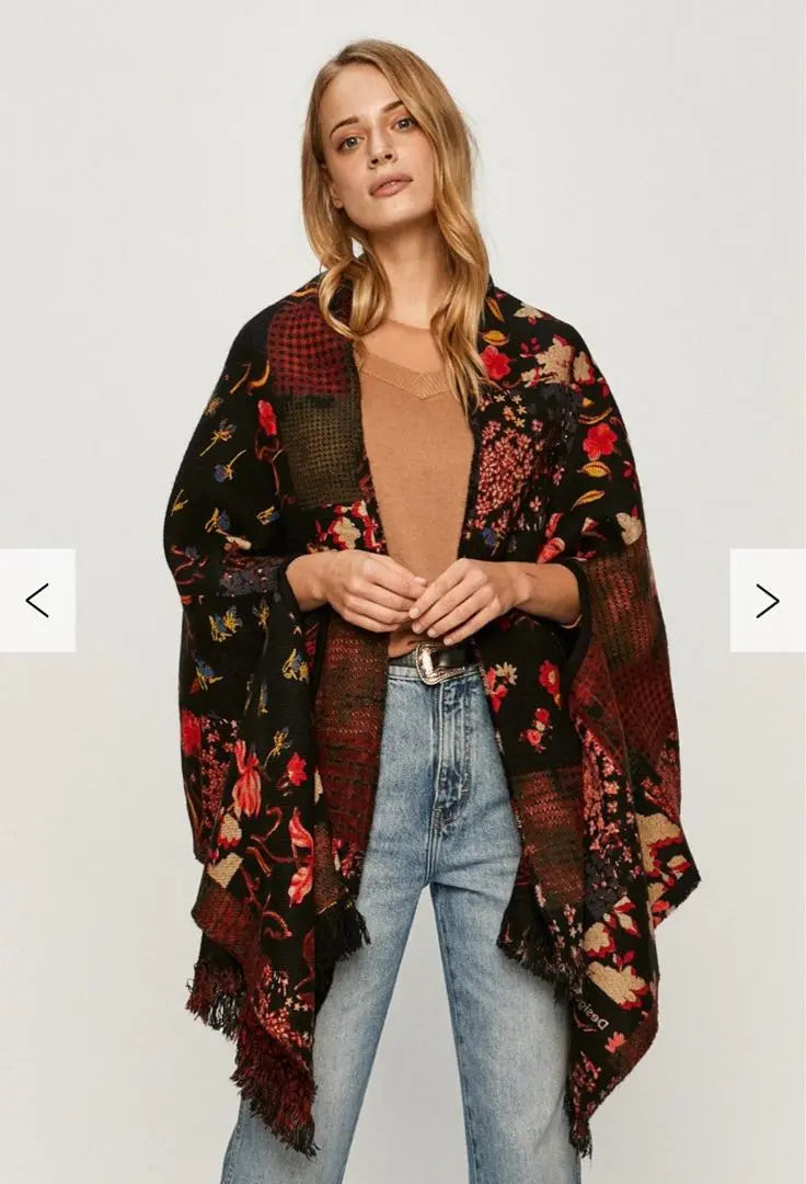 Desigual Stole Cloak