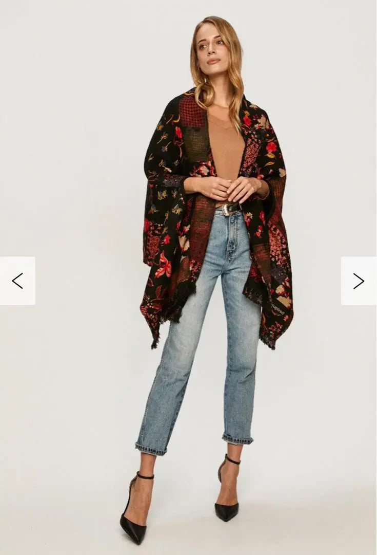 Desigual Stole Cloak