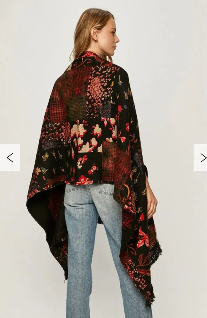 Desigual Stole Cloak