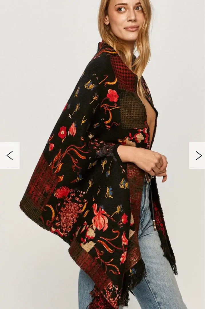 Desigual Stole Cloak