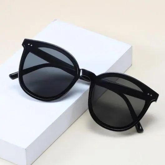 T145 Trend ◎ New Shipping included UV400 Korean sports sunglasses black