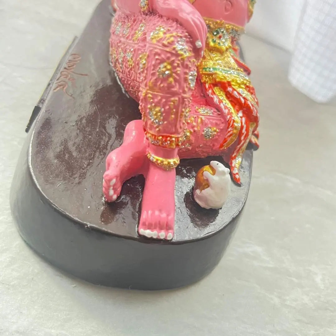 Figura de producto limitado de objeto tailandés Pink Ganesha Pink Gannie Thai | ピンクガネーシャ ピンクガネーシア タイ オブジェ 縁起物 像 限定品 置物