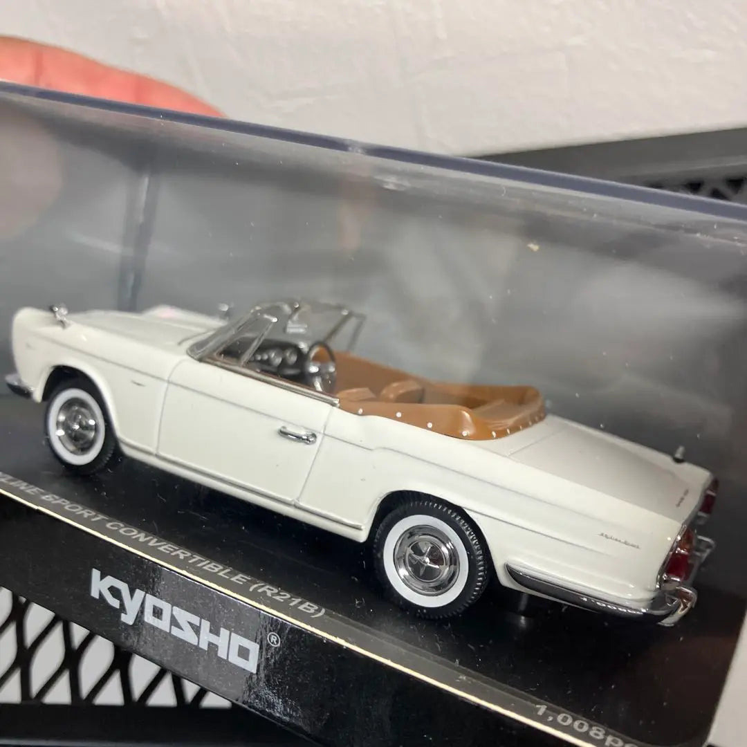 Kyosho Prince Skyline Sports Convertible R21B Minicar | 京商 プリンス スカイライン スポーツ コンバーチブル R21B ミニカー