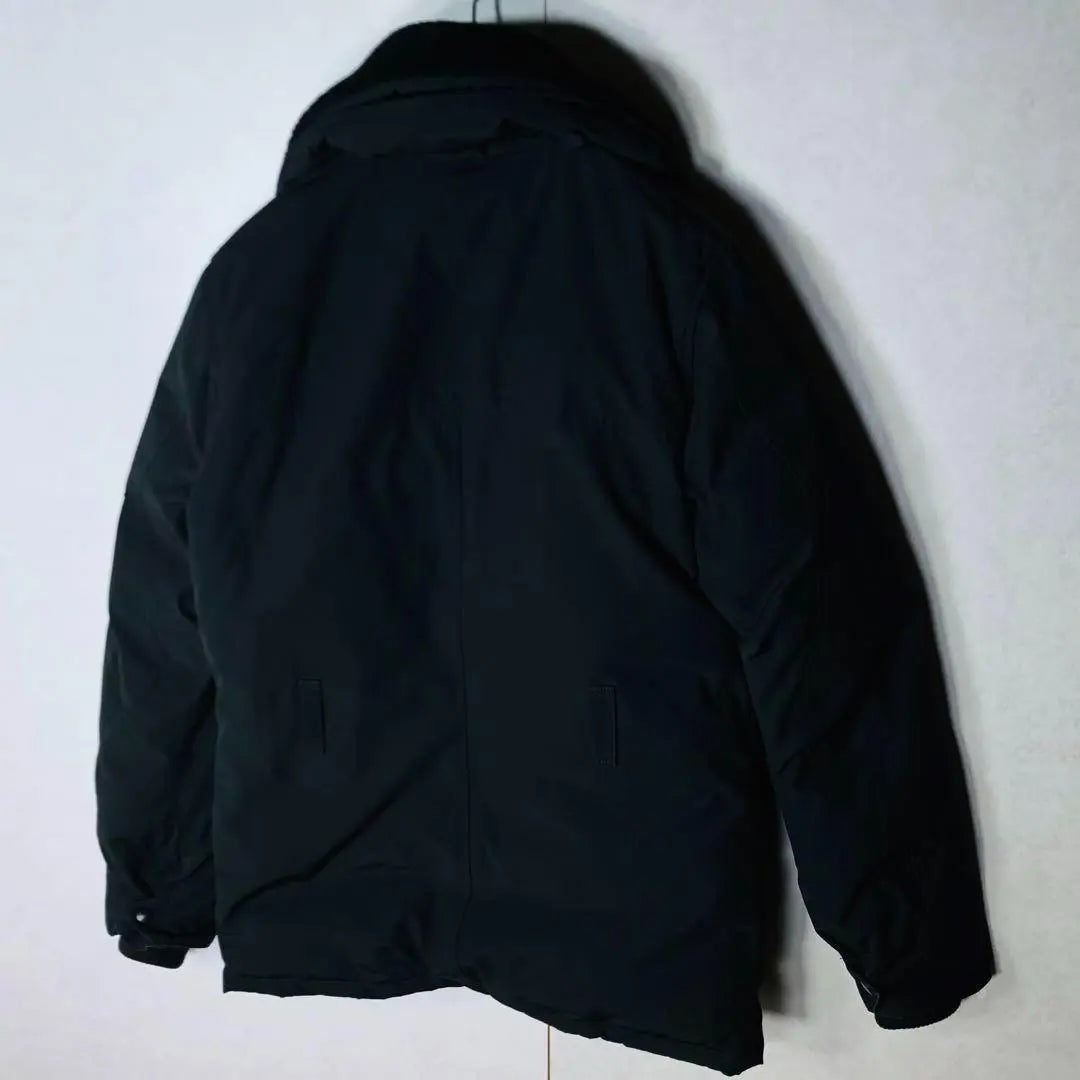 [Good condition] Canada Goose Down Jacket, M Size, Black 4080M