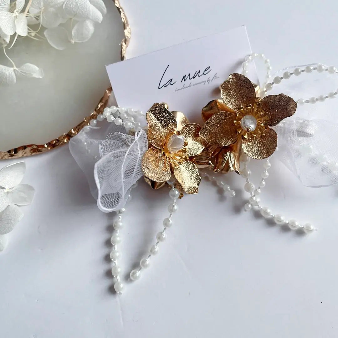 ❸ Handmade earrings metal flower large pearl chiffon lace earrings | ❸ハンドメイドピアス メタルフラワー 大ぶり パール シフォンレース イヤリング