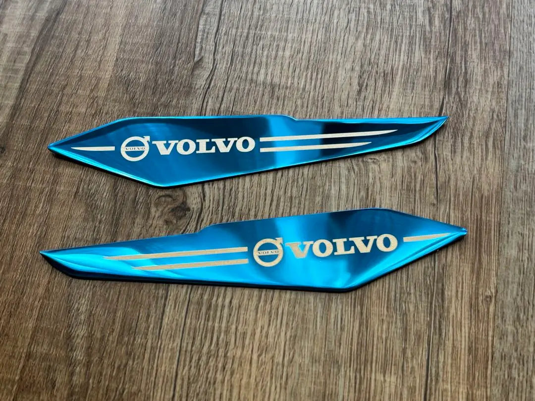 Volvo VOLVO Side Emblem Blue