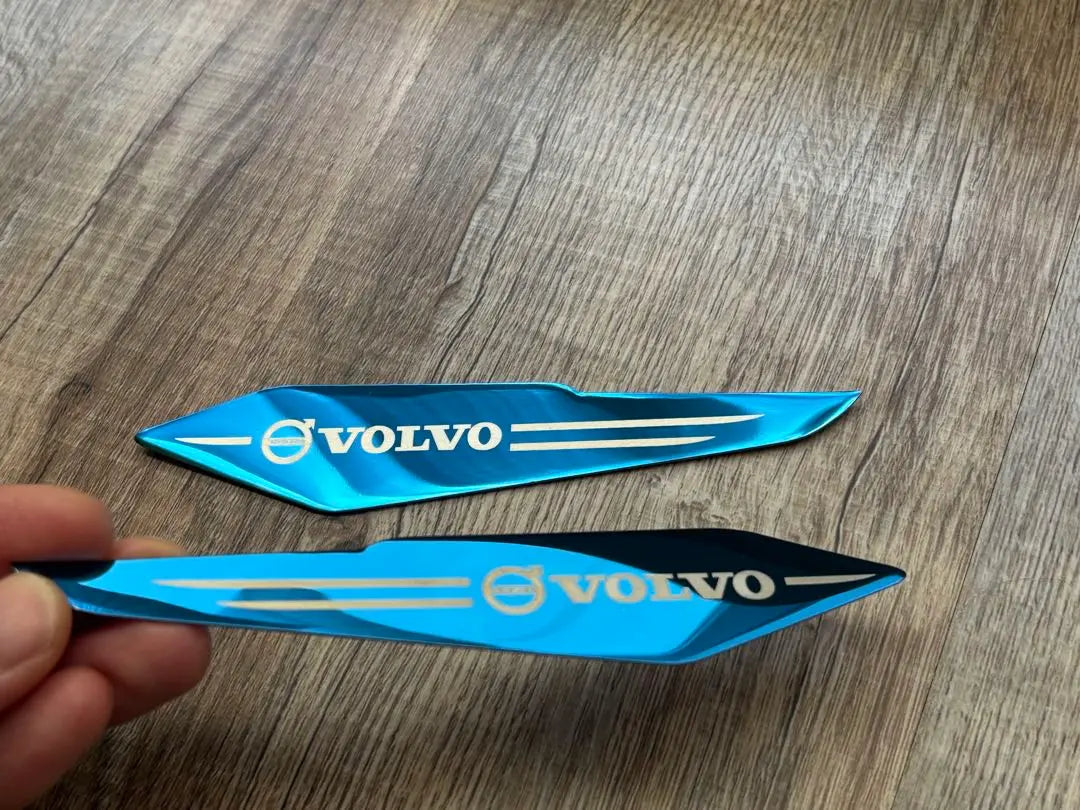 Volvo VOLVO Side Emblem Blue