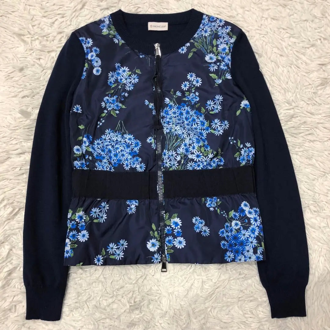 Beautiful condition ✨Moncler Hybrid Down Floral Knit Cardigan S