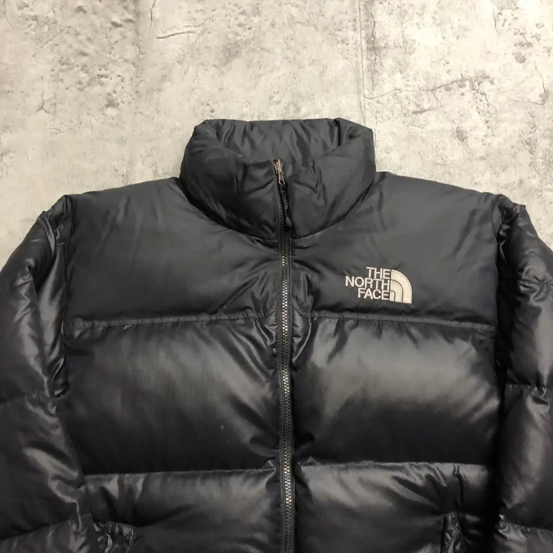 Chaqueta de plumón The North Face Nupsi L 700 Fill negra bordada | 刺繍 ヌプシ L ブラック 700フィル ザノースフェイス ダウンジャケット