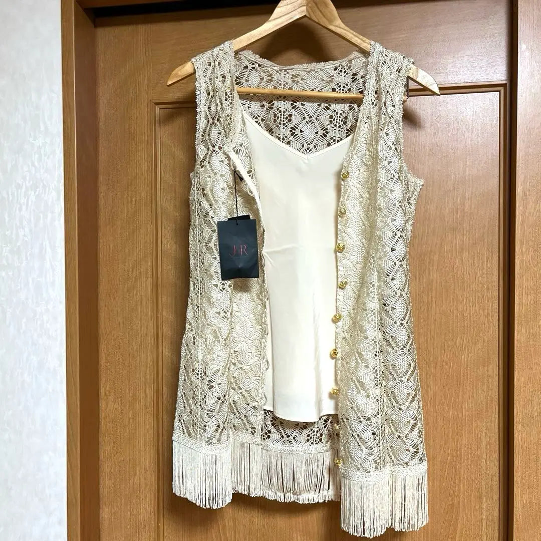 Brand new and unused ★J&R knitted lace vest fringe gold button