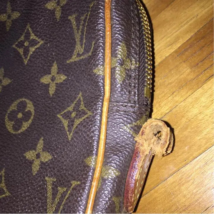 ✨ Little Star ☆ ✨ ★ Louis Vuitton / Pouch ★