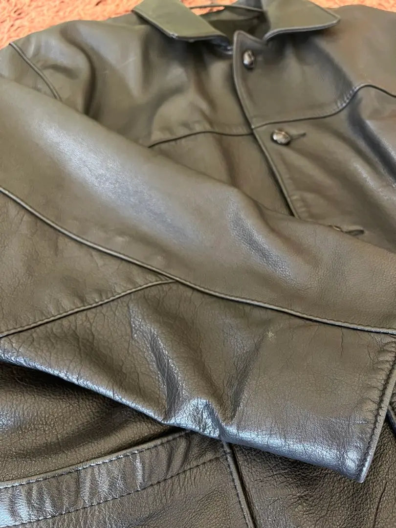 [Vintage vintage clothing] Beautiful genuine leather jacket