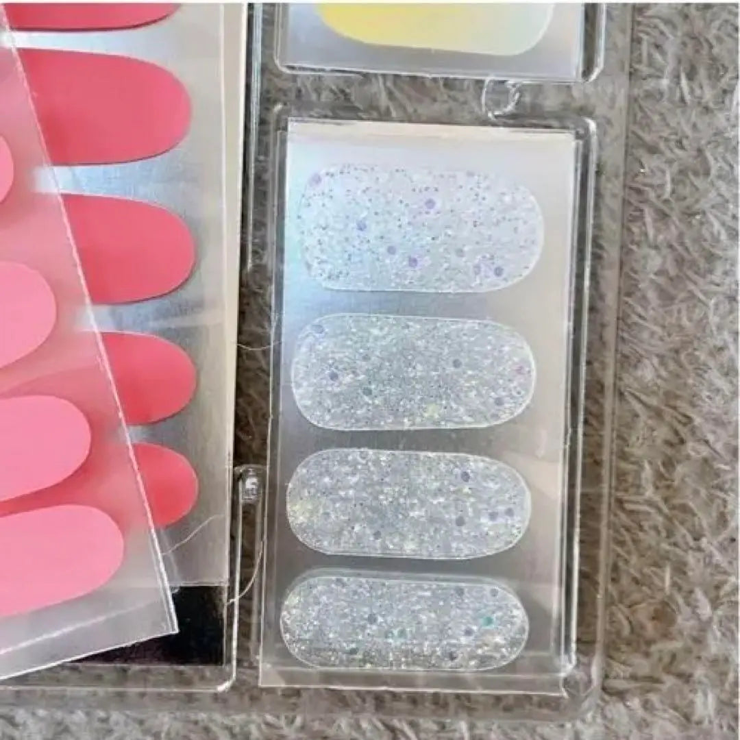 ⭐️Limitado a un artículo❣️Simplemente pégalo con una lima para calcomanías de uñas, 34 piezas, rosa, brillo, Nico-chan