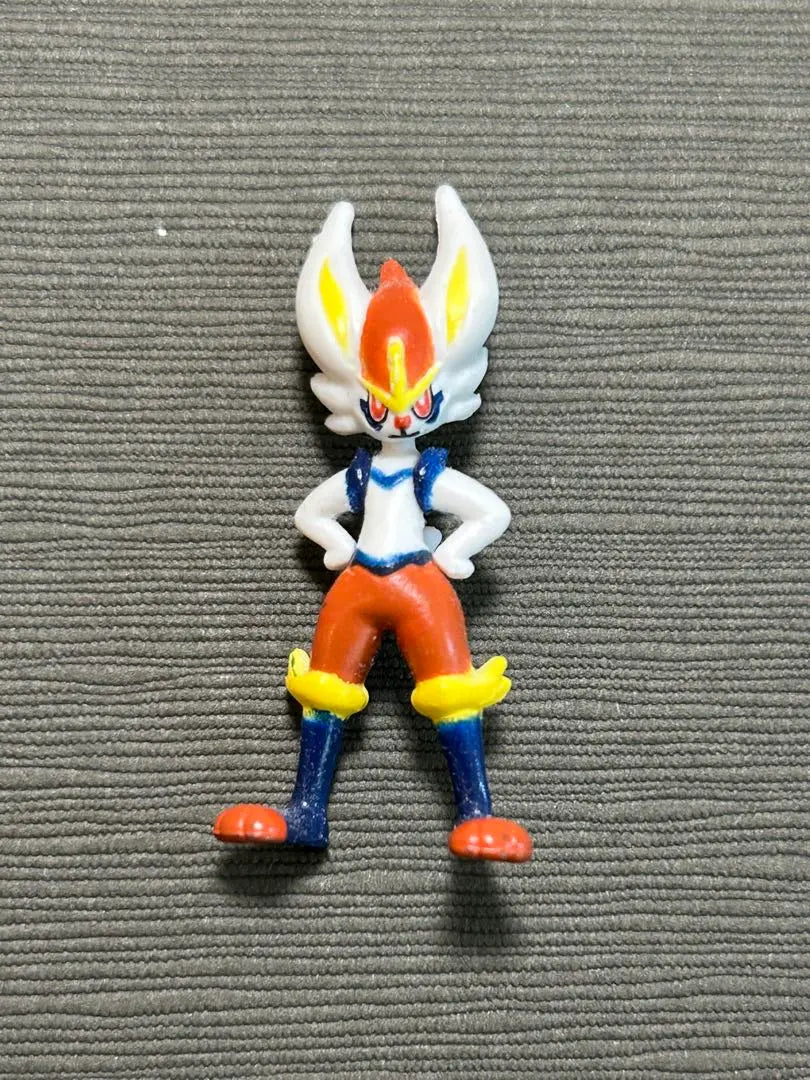 Pokemon Aceburn Mini Figure