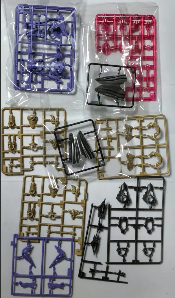 Unassembled Megami Device Paladin DARKNESS CLAW Armored parts