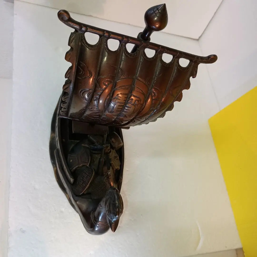 Treasure boat made of copper? 2.9kg