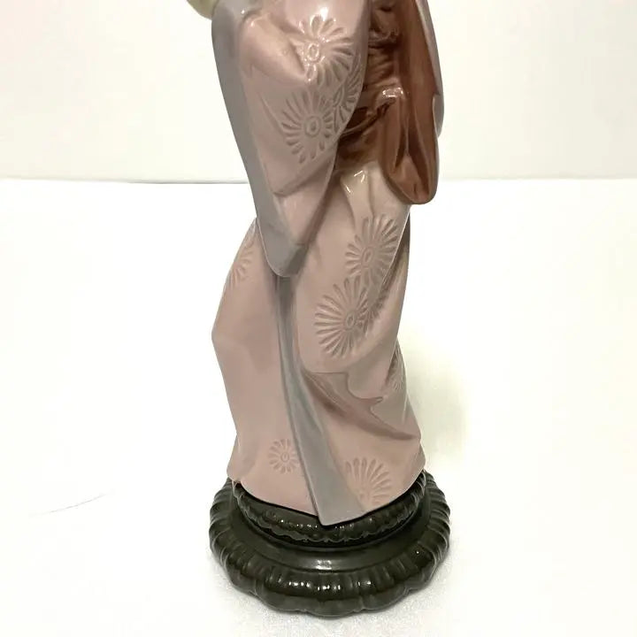 Lladro LLADRO Geisha Abanico Crisantemo Muñeca Japonesa Muñeca Cerámica