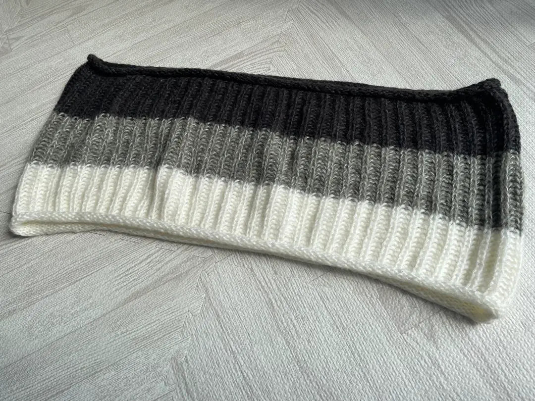 Striped neck warmer size F