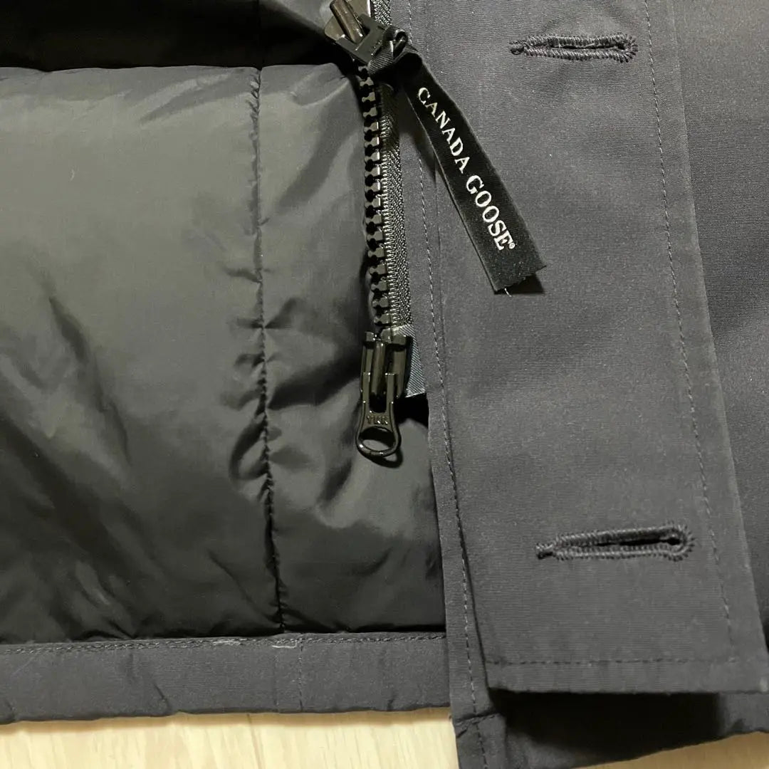 Good condition Canada Goose JASPER Jasper Navy XS