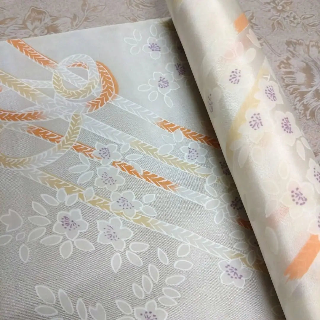 ★ Nuevo sin usar ★ Tela de kimono con estampado blanco | ★新品未使用★着物 生地 白 柄つき