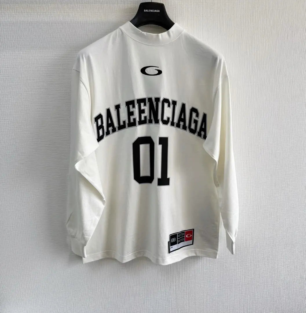 Camiseta de manga larga de la serie de baloncesto BALENCIAGA