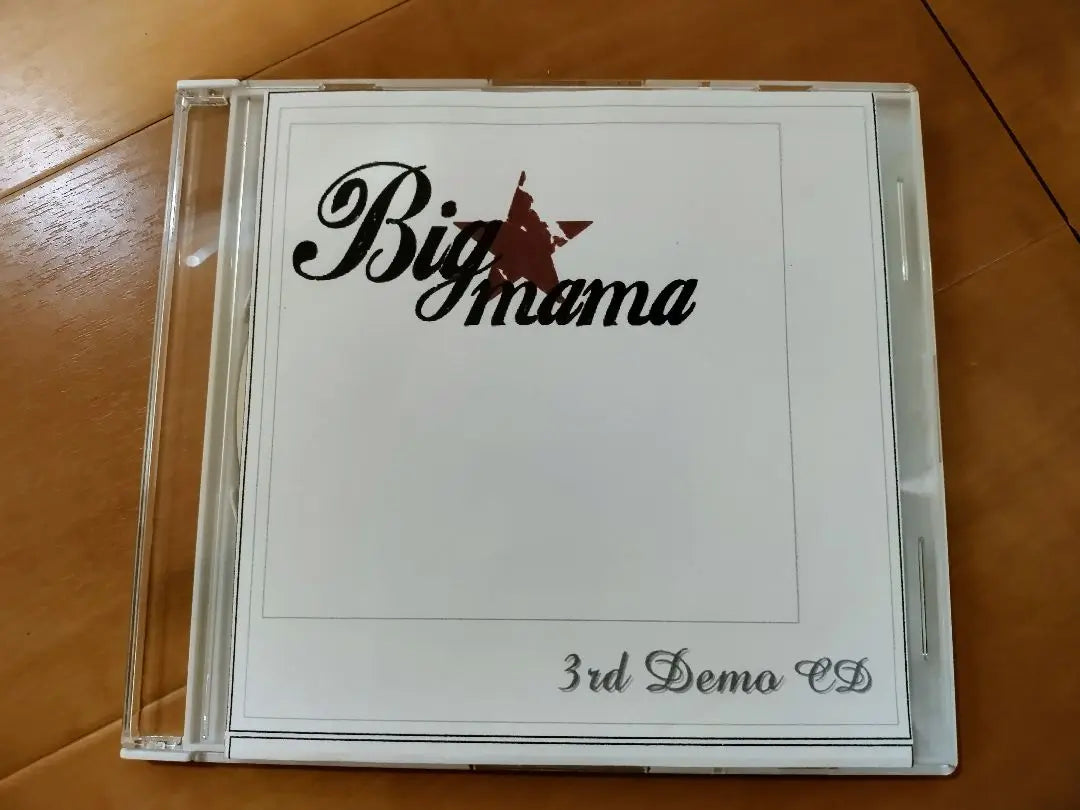 Bigmama independently make 3rd demo